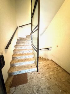 allgemeines Treppenhaus