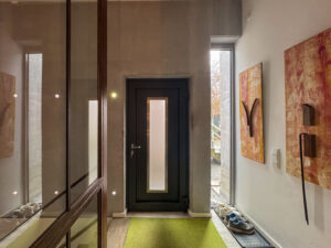 barrierefreier Zugang vom Innenhof