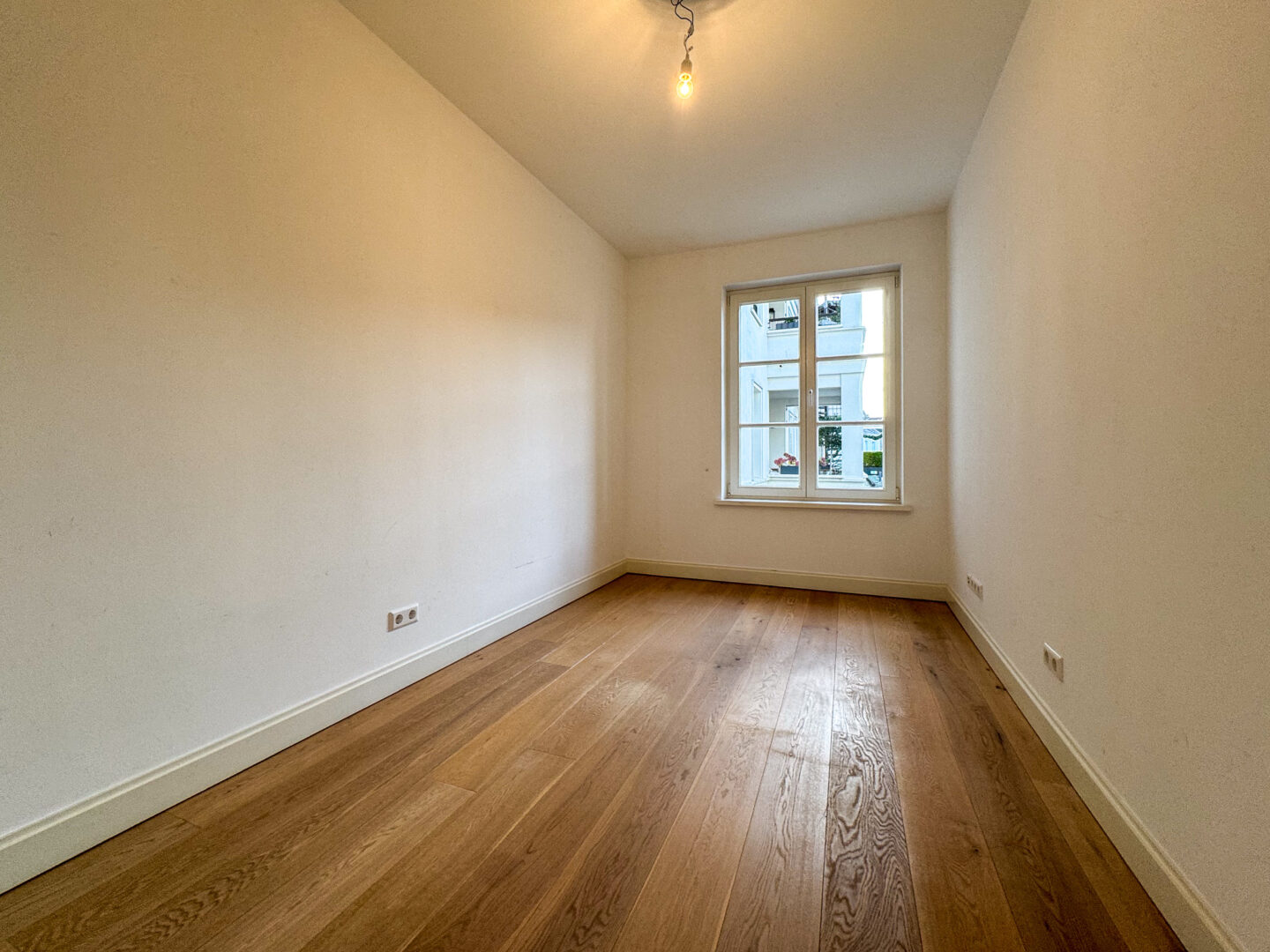 Gäste, Arbeiten, Kind