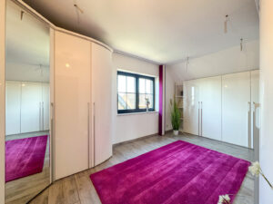 Kinderzimmer / Ankleide / Gäste