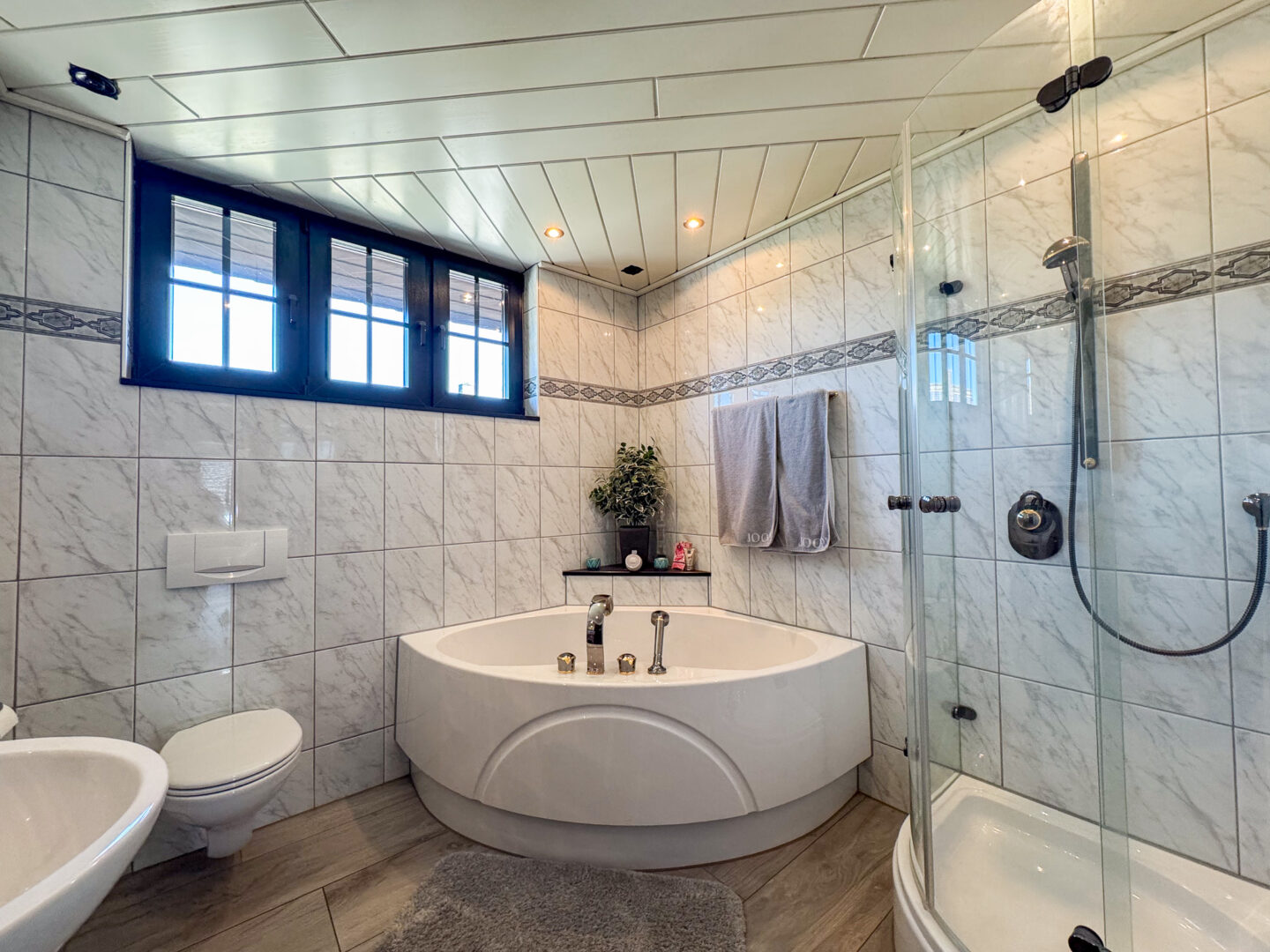 Badezimmer Obergeschoss