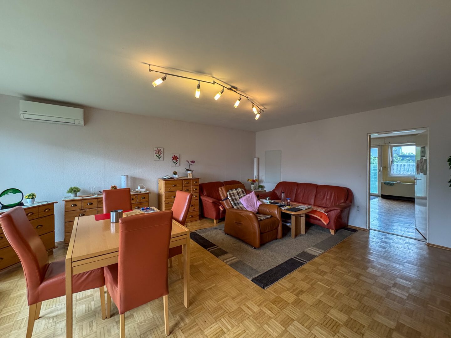 Wohnzimmer EG